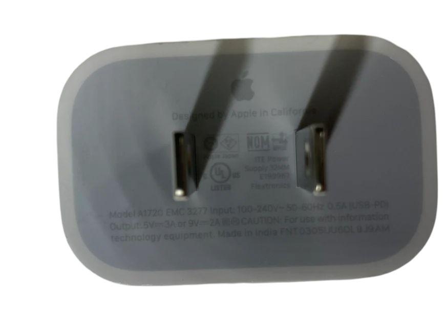 Apple A1720 Travel Adapter (Bulk Packaging)
