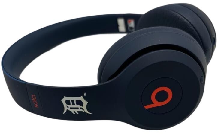 Beats by Dre Solo2 Wireless On-Ear Headphones