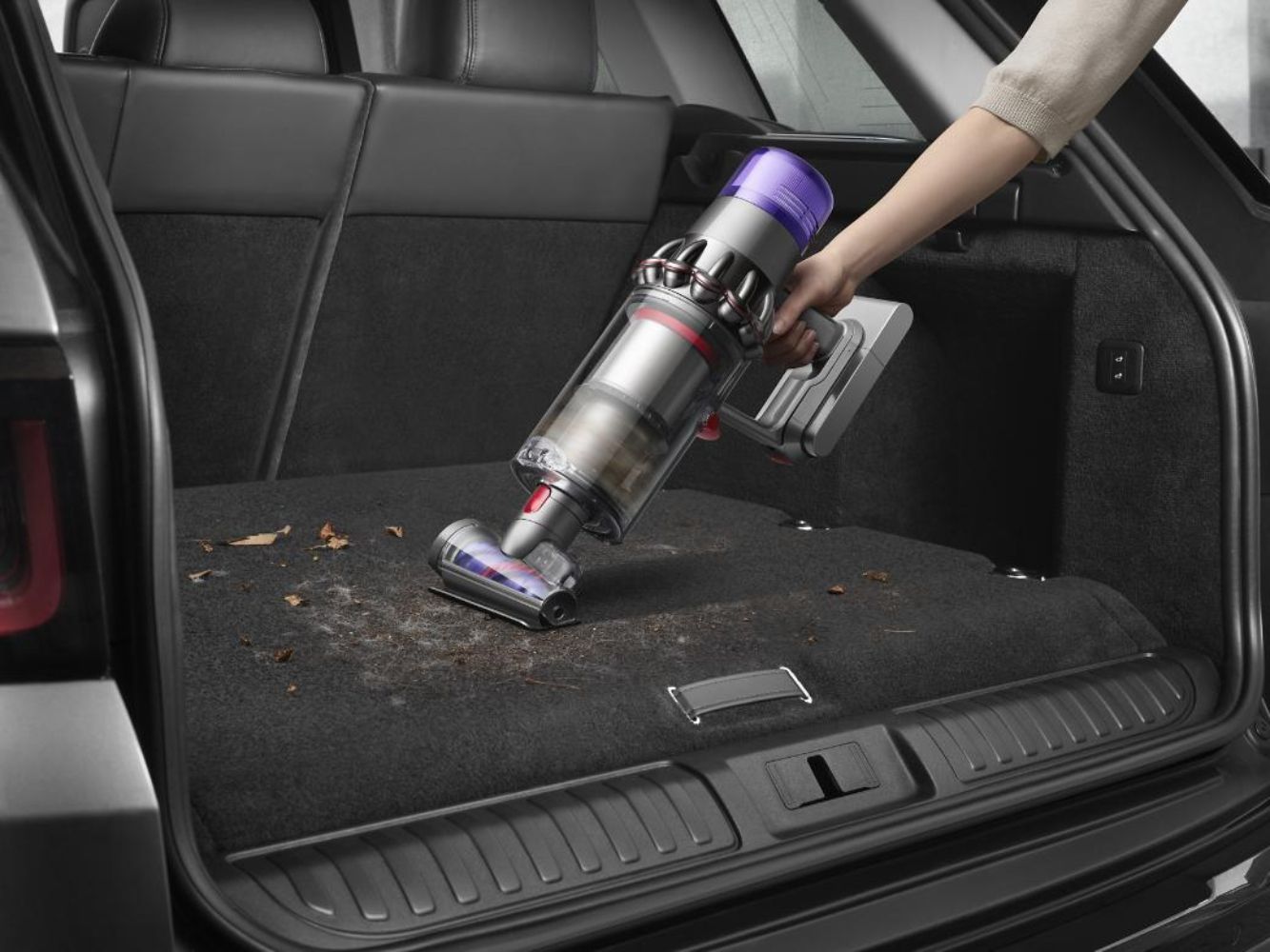 Dyson V11 Advanced Cordless Stick Vacuum Cleaner - Nickel/Purple