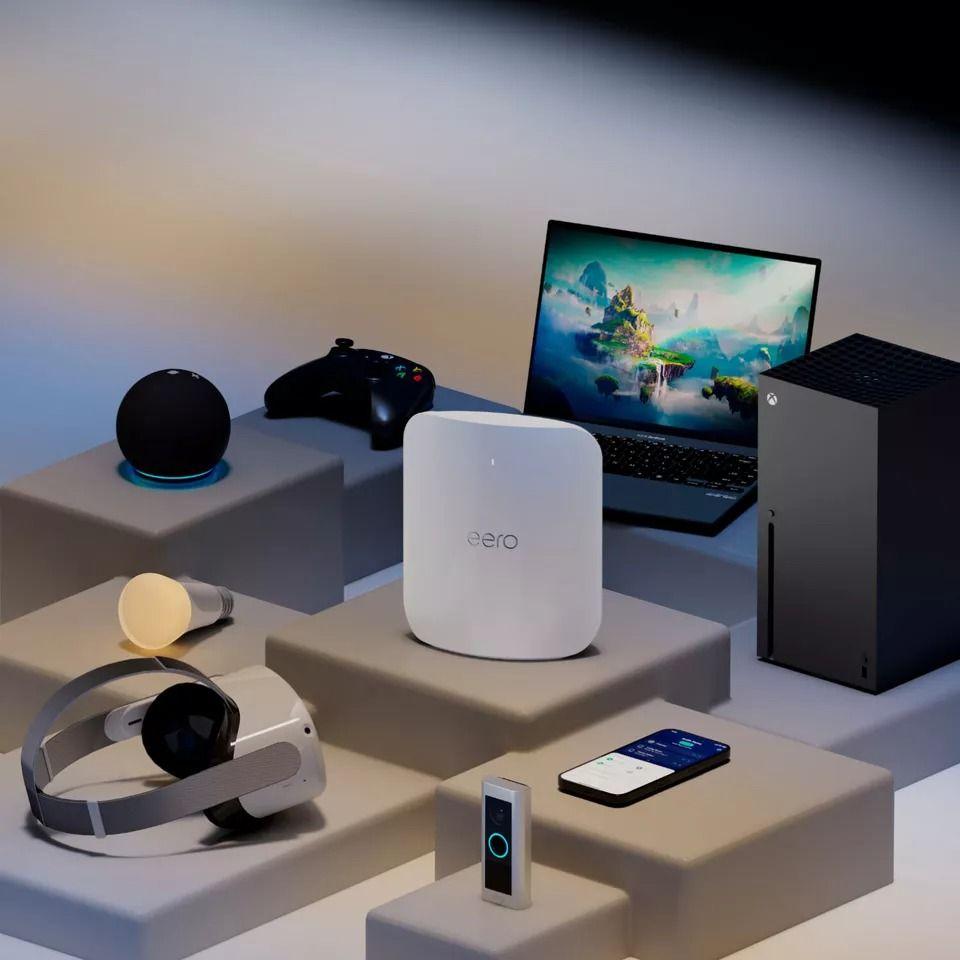 Eero Max 7 BE20800 Tri-Band Mesh Wi-Fi 7 Router