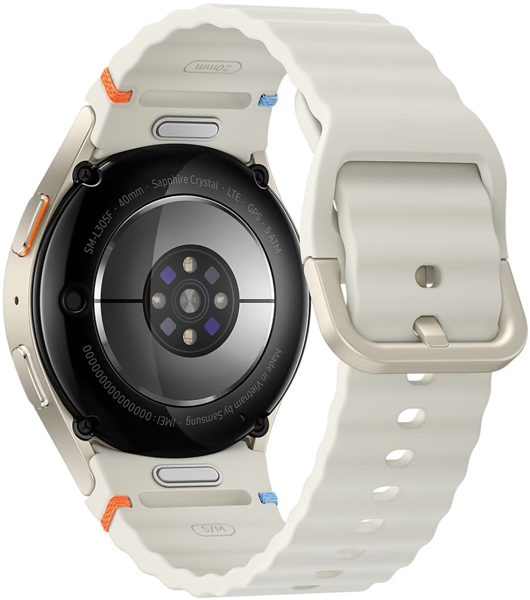 Galaxy Watch7 (Bluetooth) - 32GB - 40mm - Cream Aluminum Case with Cream Silicone Sport Band