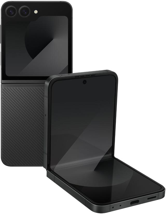 Galaxy Z Flip6 256GB in Crafted Black in Excellent condition