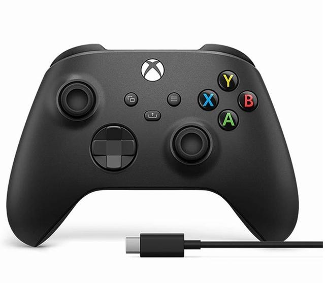 Microsoft  Xbox Wireless Controller with USBC Cable 1V8-00003 in Black in Brand New condition