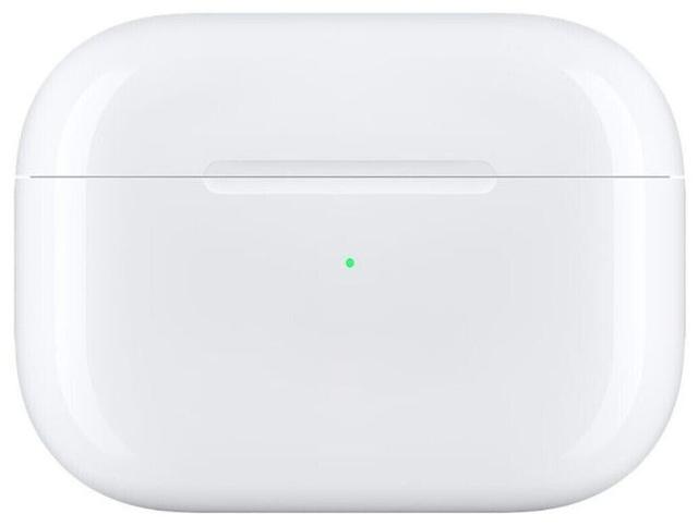 Apple  Wireless Charging Case (Only) for AirPods Pro in White in Excellent condition