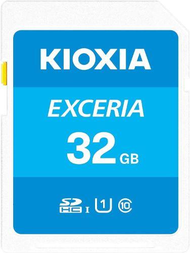 Kioxia  EXCERIA SD Memory Card for DSLR Video Camera 32GB in White in Brand New condition